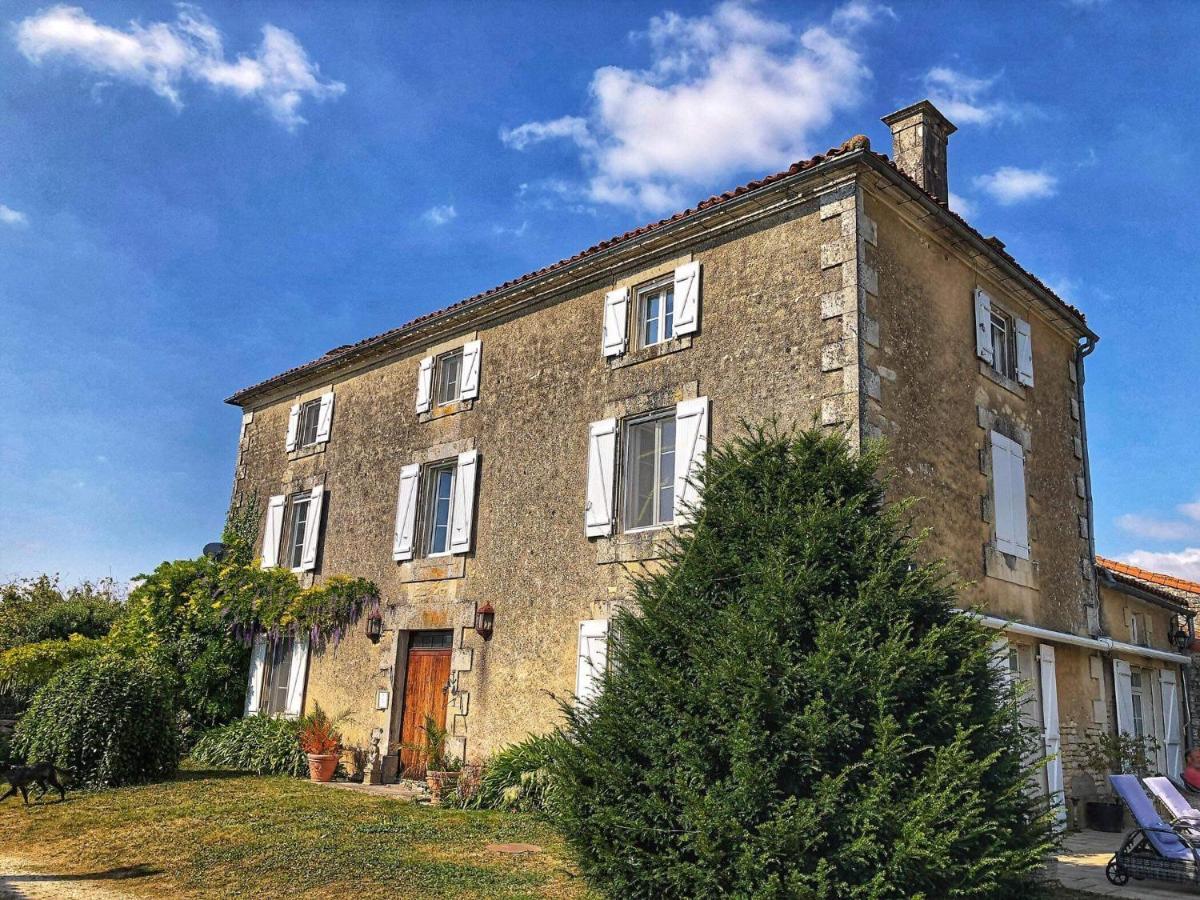 NO5 Chambre D'hotes Courcome Exterior foto