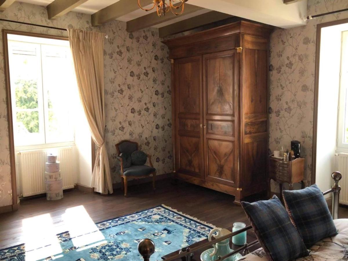 NO5 Chambre D'hotes Courcome Exterior foto
